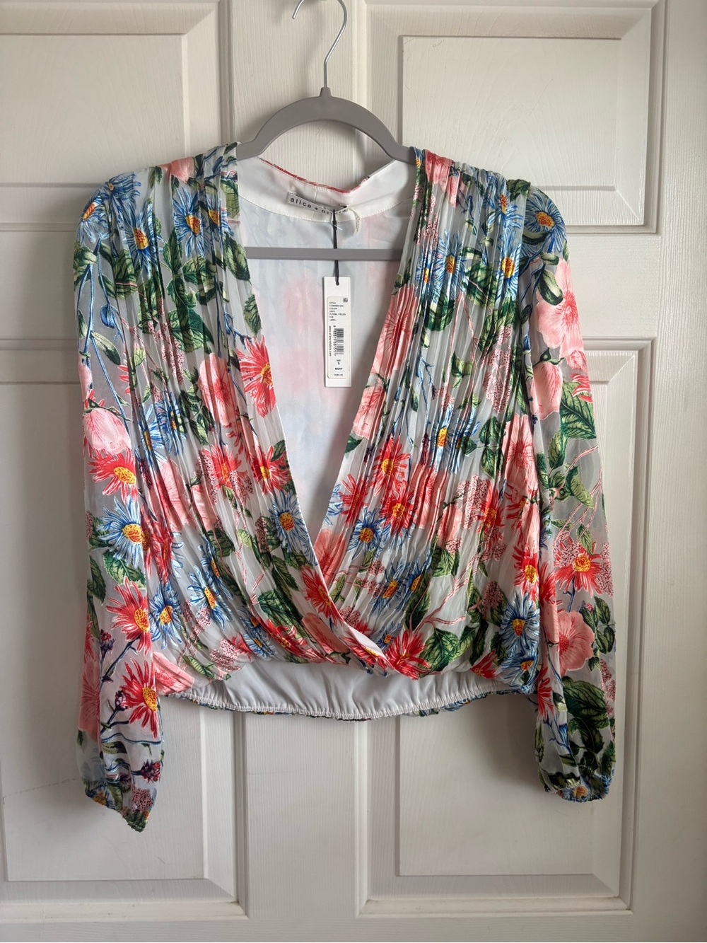 Alice + Olivia Trista Floral boho blouse size small NWT